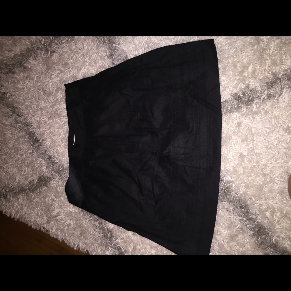 Black skirt